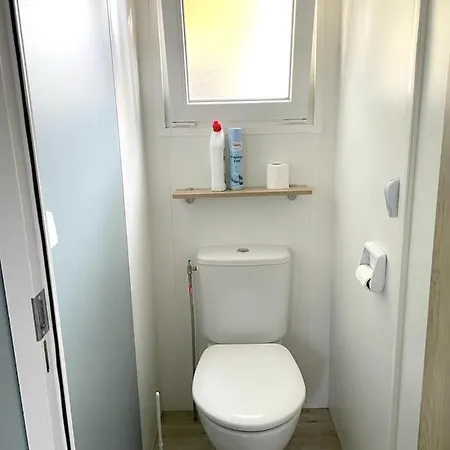 A Saint-cyprien + Piscine Partagee Ferienhaus *