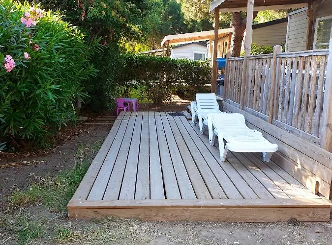 A Saint-cyprien + Piscine Partagee Vakantiehuis